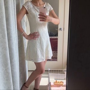 A&F white dress, 90% new.